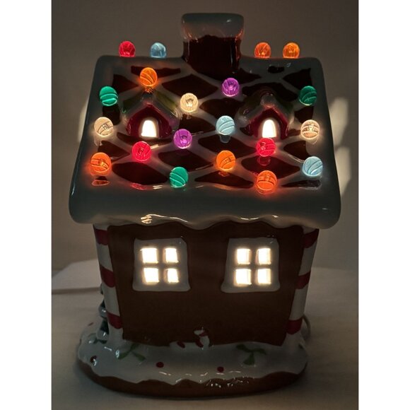 Ceramic Light-Up Gingerbread House 10" Gumdrop Roof Christmas Village with Cord - Picture 16 of 16